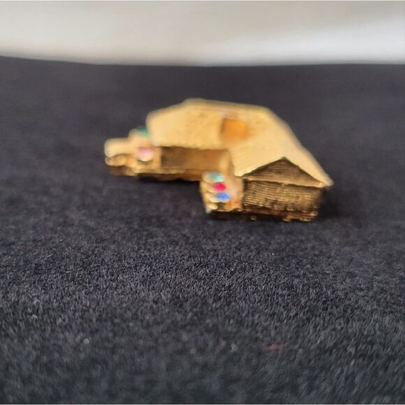 Vintage Yellow Faux Gold Toned 3D House with Garage Pendant Charm Rhinestones - Picture 4 of 12